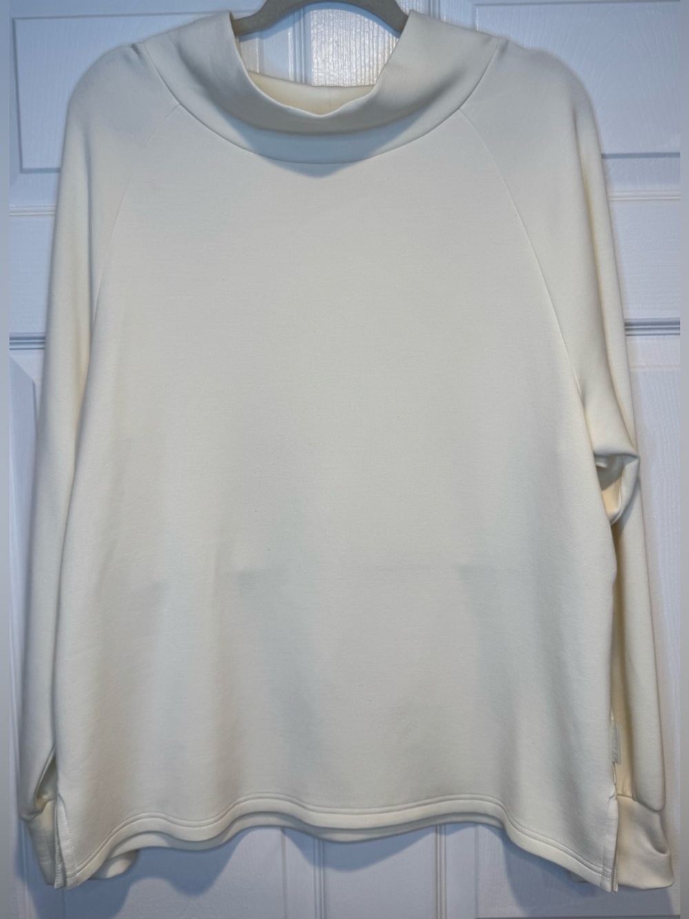 NWOT Varley Cream Viscose Blend Adjustable Waist Funnel Neck Sweatshirt M - Picture 6 of 10